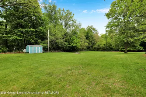 Exterior - 601 Hanover St, Concord, MI 49237 photo 3 of 10