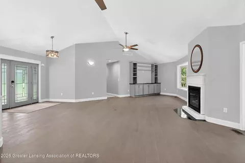Living - 9103 Bridge St, Dimondale, MI 48821 photo 3 of 6