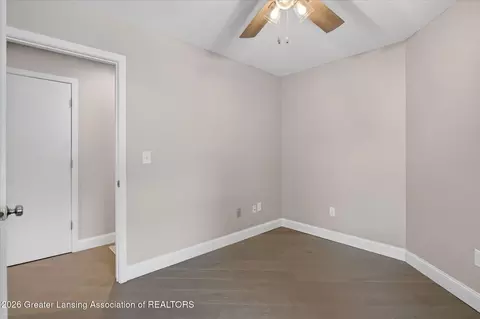 Bedroom - 9103 Bridge St, Dimondale, MI 48821 photo 4 of 8