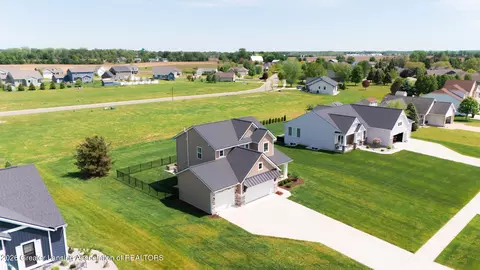 2294 W Gallant Fox Way, Saint Johns, MI 48879