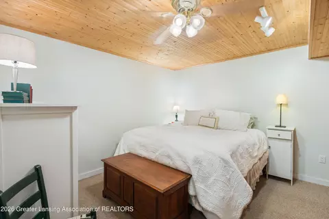 Bedroom - 15080 S Tallman Rd, Eagle, MI 48822 photo 6 of 6