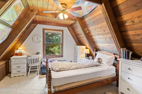 Bedroom - 15080 S Tallman Rd, Eagle, MI 48822 photo 5 of 6