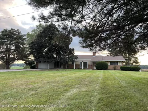 3020 Aurelius Rd, Onondaga, MI 49264