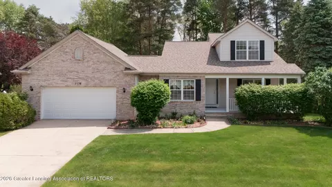 2538 Sanibel Holw, Holt, MI 48842