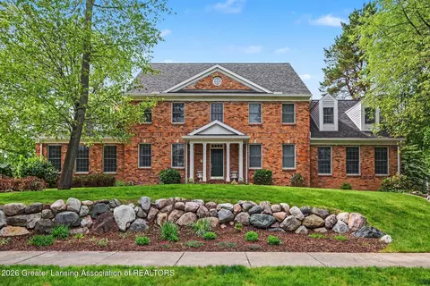 6405 Ridgepond Pl, East Lansing, MI 48823