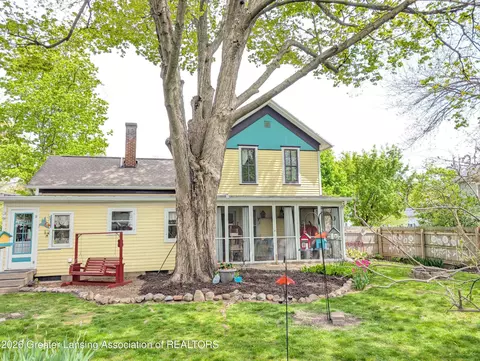219 Pleasant, Portland, MI 48875