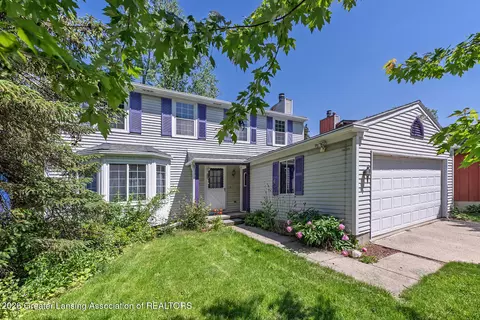 1330 Chartwell Dual Carriage Way, East Lansing, MI 48823