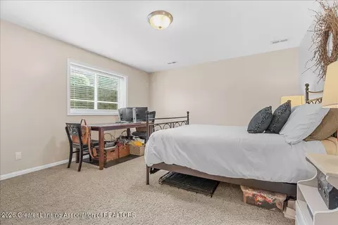 Bedroom - 13048 Addington Dr, Dewitt, MI 48820 photo 7 of 9