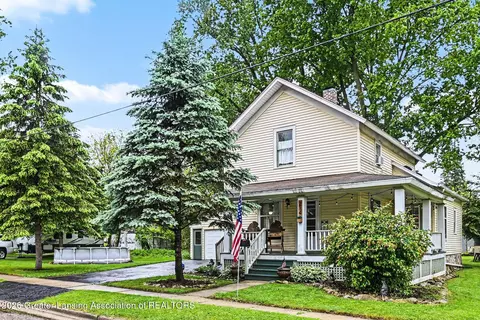 214 Crossman St, Williamston, MI 48895