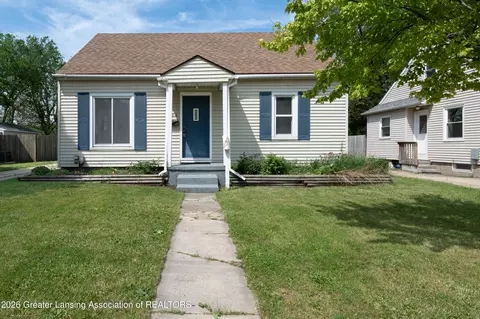 1525 E Oakland Ave, Lansing, MI 48906