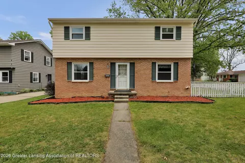 2525 Bedford Rd, Lansing, MI 48911