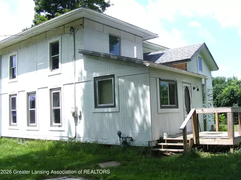 Exterior - 162 Monroe St, Springport, MI 49284 photo 2 of 5