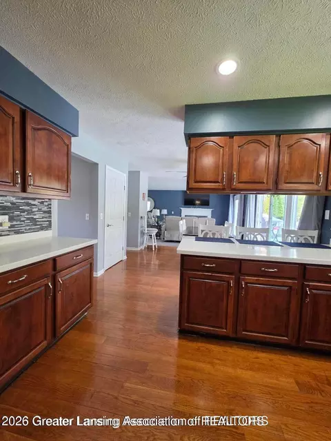 Kitchen - 301 Windy Rush Ln, Dewitt, MI 48820 photo 6 of 6