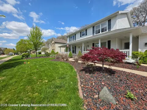 Exterior - 301 Windy Rush Ln, Dewitt, MI 48820 photo 6 of 20