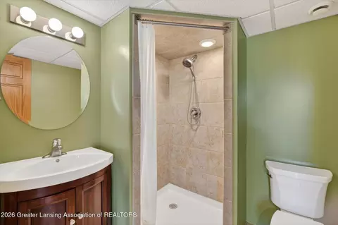 Bath - 1300 E Round Lake Rd, Dewitt, MI 48820 photo 6 of 6