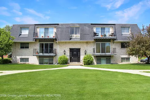 5535 W St Joe Hwy #B5, Lansing, MI 48917