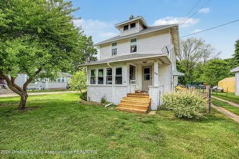 300 Dexter Rd, Eaton Rapids, MI 48827
