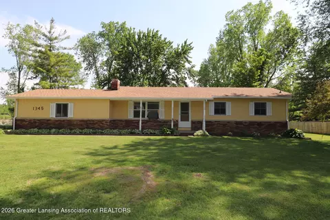 Exterior - 1345 W Stoll Rd, Dewitt, MI 48820 photo 2 of 5
