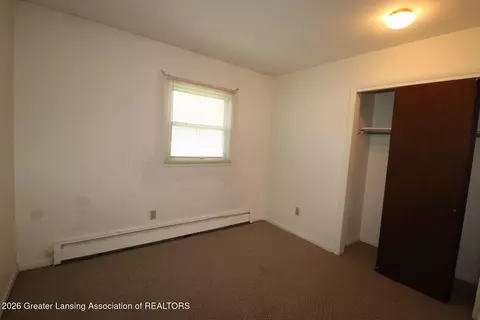Bedroom - 1345 W Stoll Rd, Dewitt, MI 48820 photo 3 of 5