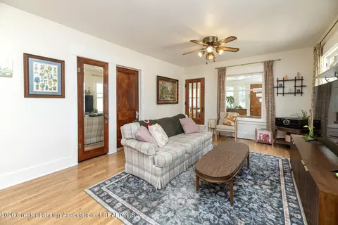 Living - 1342 Eureka St, Lansing, MI 48912 photo 3 of 3