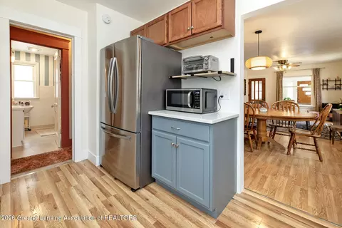 Kitchen - 1342 Eureka St, Lansing, MI 48912 photo 4 of 4