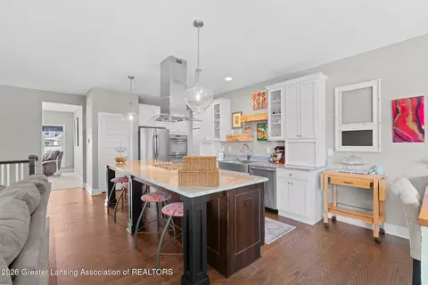Kitchen - 1566 Wellman Rd, Dewitt, MI 48820 photo 3 of 5