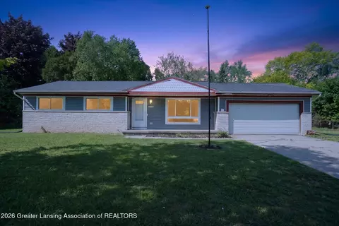 2037 Webster Rd, Lansing, MI 48917