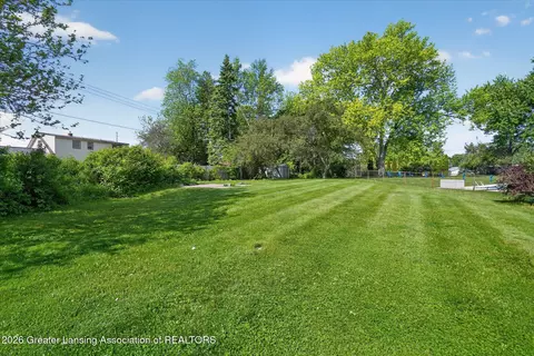 Exterior - 2037 Webster Rd, Lansing, MI 48917 photo 3 of 4