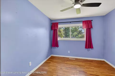 Bedroom - 2037 Webster Rd, Lansing, MI 48917 photo 3 of 6