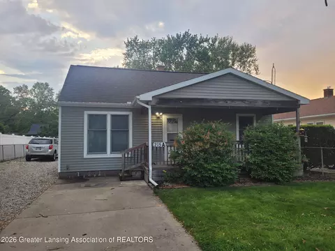215 Winifred Ave #A & B, Lansing, MI 48917