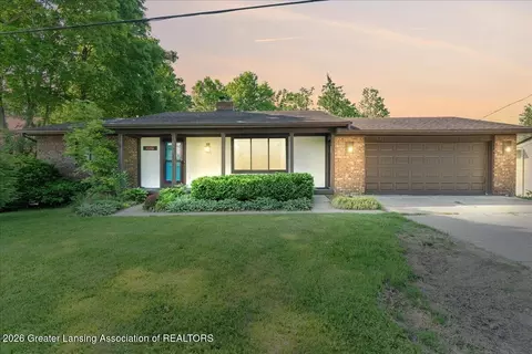 5626 E Willow Hwy, Grand Ledge, MI 48837
