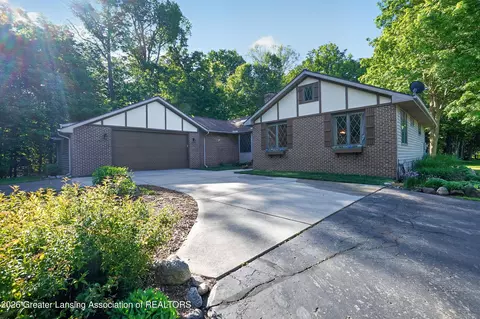 2835 Willoughby Rd, Mason, MI 48854