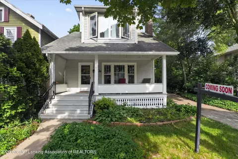 217 Rosamond St, Lansing, MI 48912
