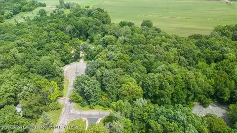 5675 Iosco Mountain Rd, Gregory, MI 48137 photo 8