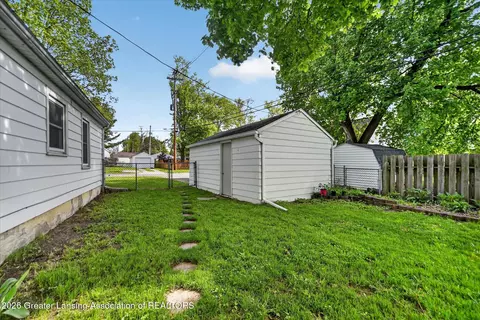 Exterior - 2303 Devonshire Ave, Lansing, MI 48910 photo 4 of 6