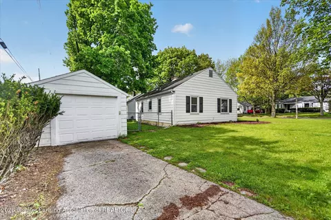 Exterior - 2303 Devonshire Ave, Lansing, MI 48910 photo 5 of 6