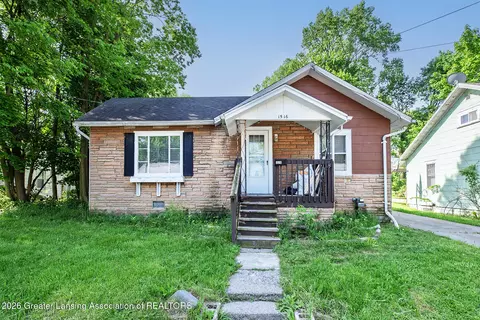 1516 Congress St, Lansing, MI 48906
