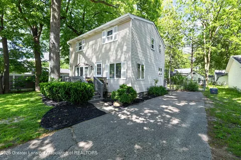 Exterior - 6000 Greenman St, Haslett, MI 48840 photo 1 of 7