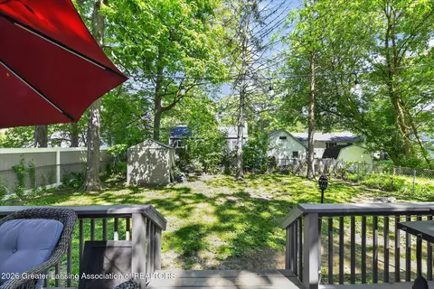 Exterior - 6000 Greenman St, Haslett, MI 48840 photo 5 of 7