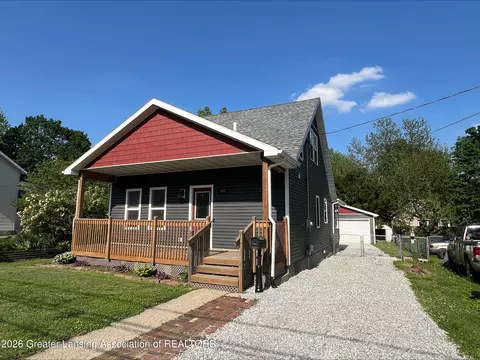 433 Prairie St, Charlotte, MI 48813