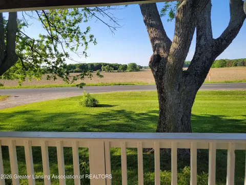 Exterior - 4609 W Pratt Rd, Dewitt, MI 48820 photo 3 of 10