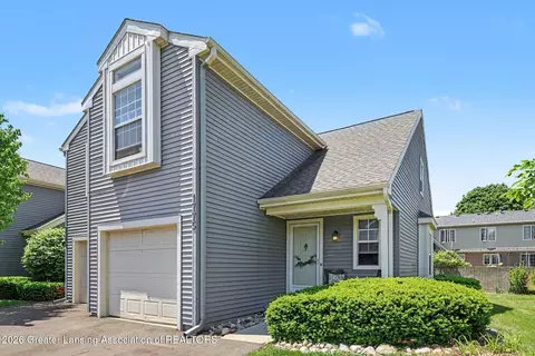 1775 Whitegate Ln, East Lansing, MI 48823