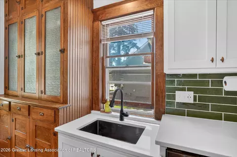 Kitchen - 424 E Jefferson St, Grand Ledge, MI 48837 photo 3 of 3