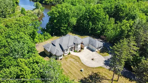 10791 W Jolly Rd, Lansing, MI 48911