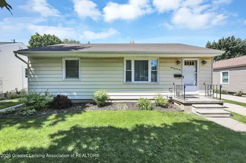 422 Rosadell Ave, Lansing, MI 48910