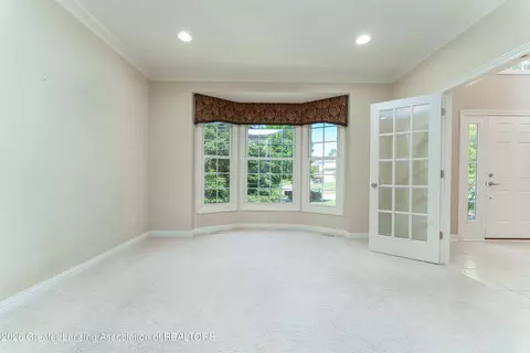 Living - 2004 Timberview Dr, Okemos, MI 48864 photo 2 of 6