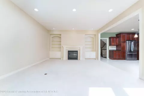 Living - 2004 Timberview Dr, Okemos, MI 48864 photo 5 of 6