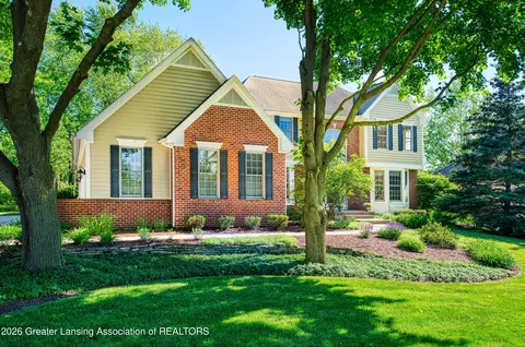 Exterior - 2004 Timberview Dr, Okemos, MI 48864 photo 2 of 8