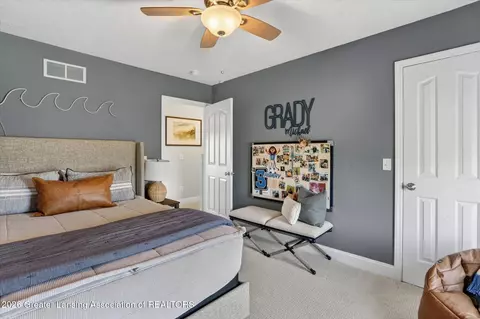 Bedroom - 11430 W Howe Rd, Eagle, MI 48822 photo 6 of 6