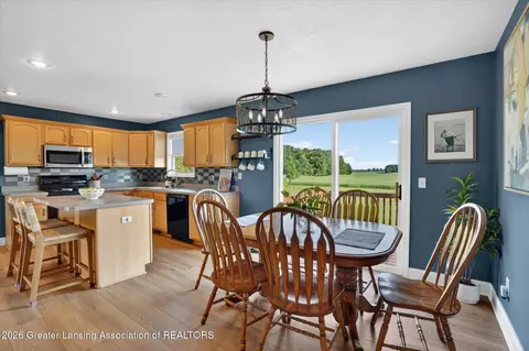 Dining - 11430 W Howe Rd, Eagle, MI 48822 photo 2 of 2